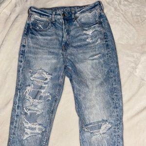 American Eagle Mom Jean